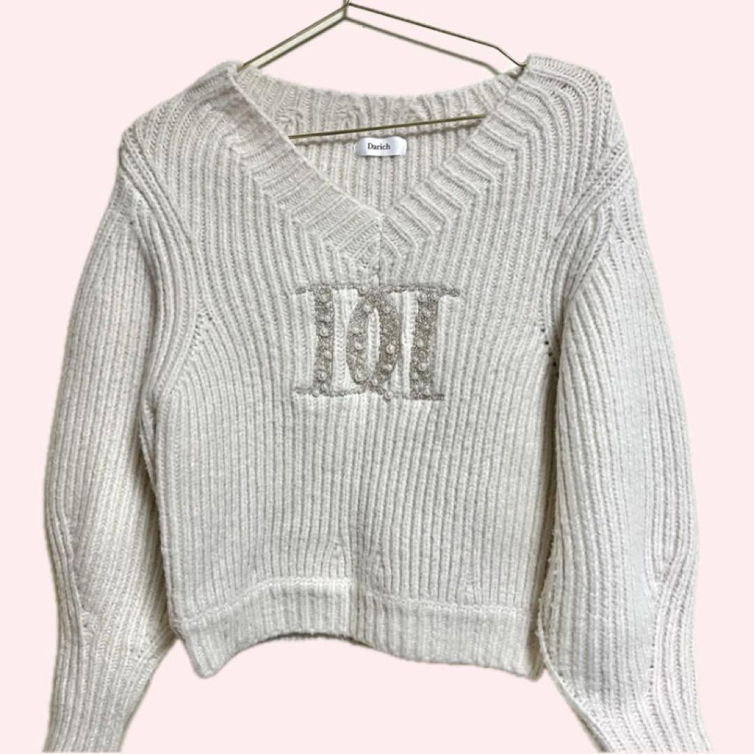 Darich ファンシービーズDDロゴボリュームニットトップス アイボリー