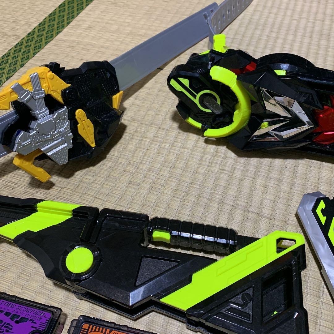 値下げ 仮面ライダー ゼロワン まとめ売り - メルカリ