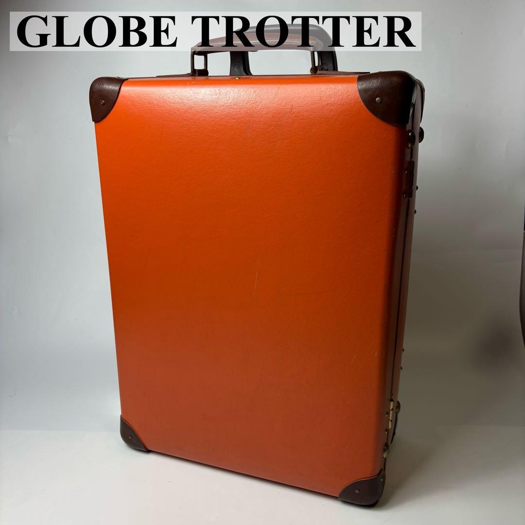 GLOBE TROTTER センテナリー スモール キャリーオン スーツケース センテナリー キャリーオン 2輪 スーツケース ブラック＆ゴールド