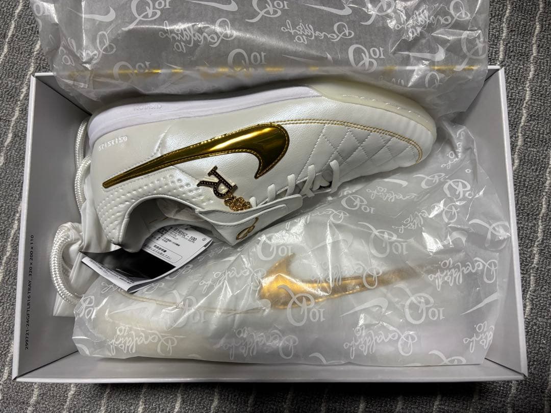 Ronaldinho × Nike Tiempo Legend of Gold Nike Tiempo Legend V Prem Ronaldinho FG “Touch of Gold