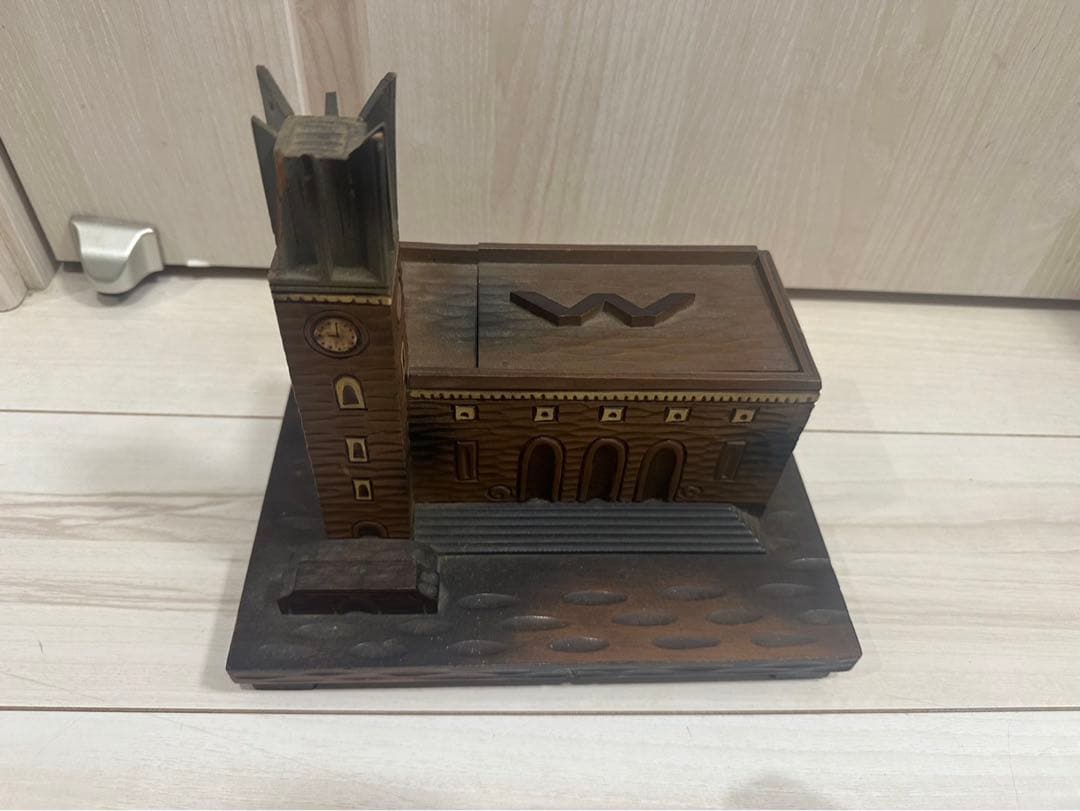 早稲田大学 大隈講堂 木彫り オルゴール アクセサリーボックス 宝石箱 小物入れ plus-orugo-rubox202_1.jpg