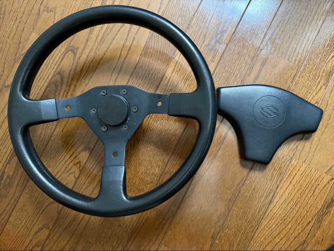 スズキ 純正ステアリング　カプチーノ　3スポーク スズキ(純正) カプチーノ純正オプション NARDI のパーツレビュー