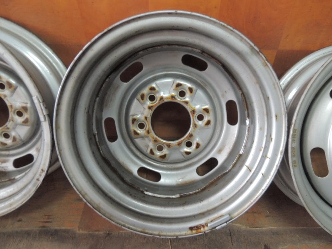 C25　15×5.5K　スチールホイール4本　タイタン ダッシュ　ハブ径 約93