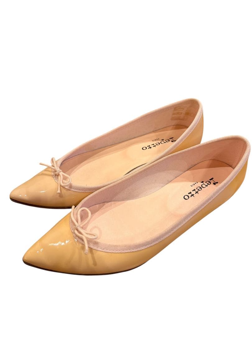 美品 Repetto レペット エナメル ベージュ 36.5 ポインテッドトゥ