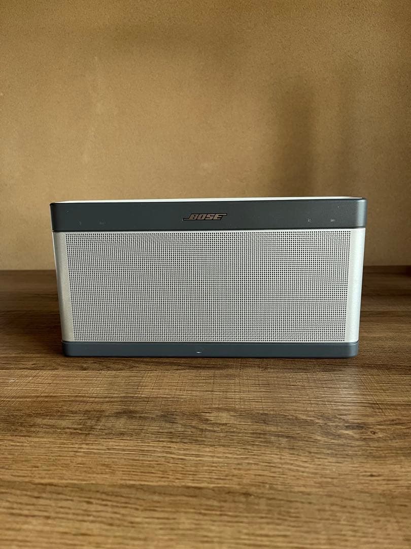 Bose SoundLink スピーカー シルバー・グレー Amazon.co.jp: Bose SoundLink Revolve Bluetooth speaker ポータブル