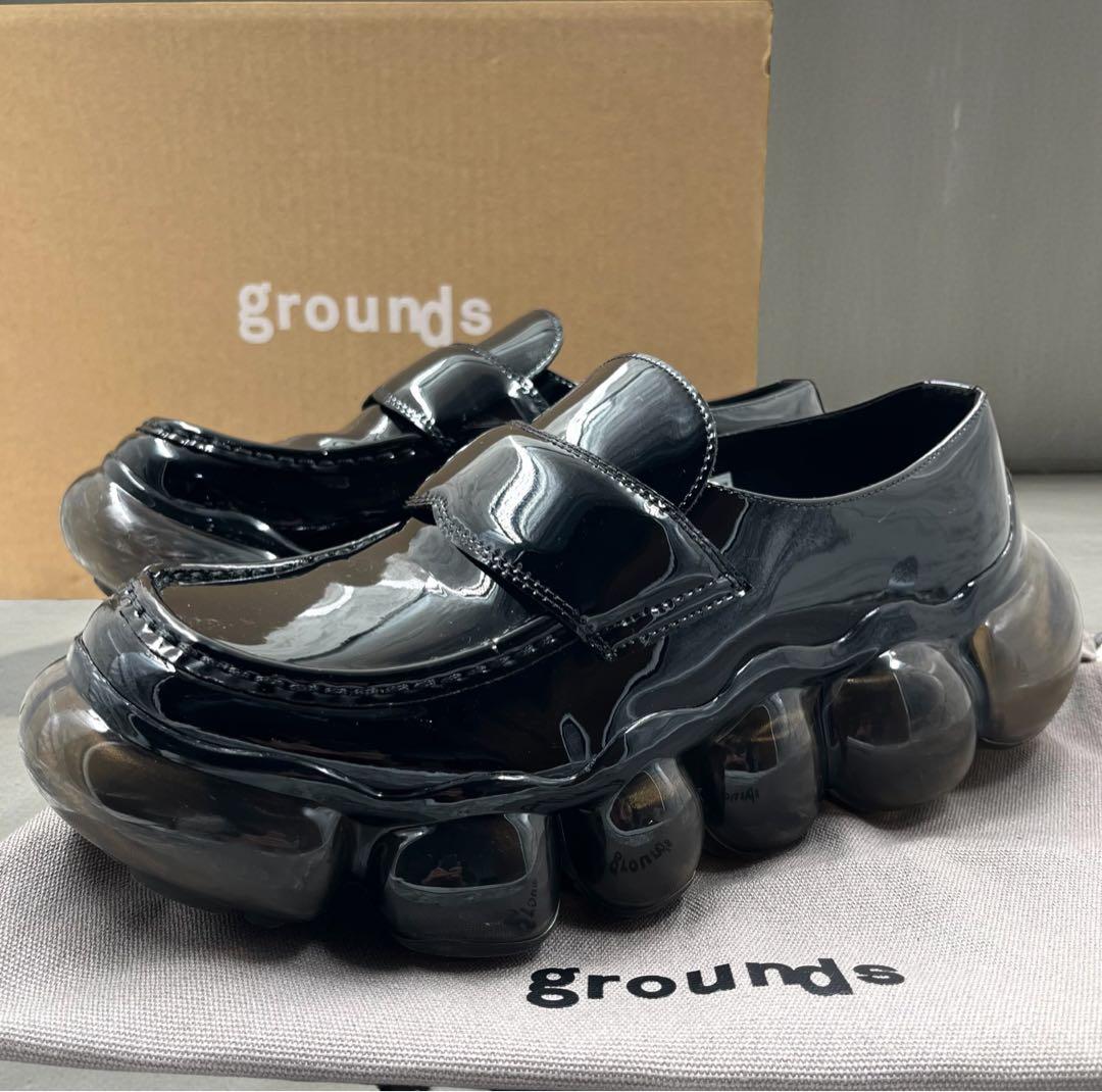 美品 グラウンズ ジュエリー ローファー 26 ブラック エナメルレザー 厚底 grounds(グラウンズ)のJEWELRY LOAFER／ジュエリーローファーのご紹介
