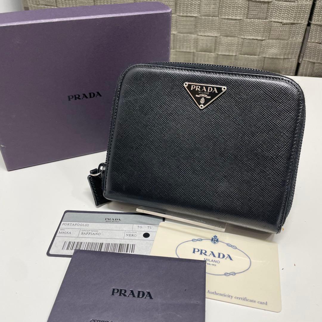 焼*ン様 PRADA ブラック サフィアーノレザー 二つ折り財布 プラダ PRADA 財布 二つ折り財布 サフィアーノ ブラック レディース
