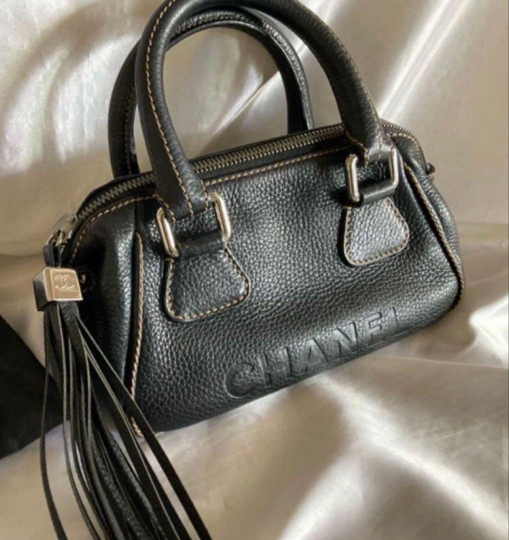 希少なミニサイズ CHANEL キャビアスキン　フリンジ ハンドバ CHANEL（シャネル） ミニ マトラッセ チェーン ショルダーバッグ