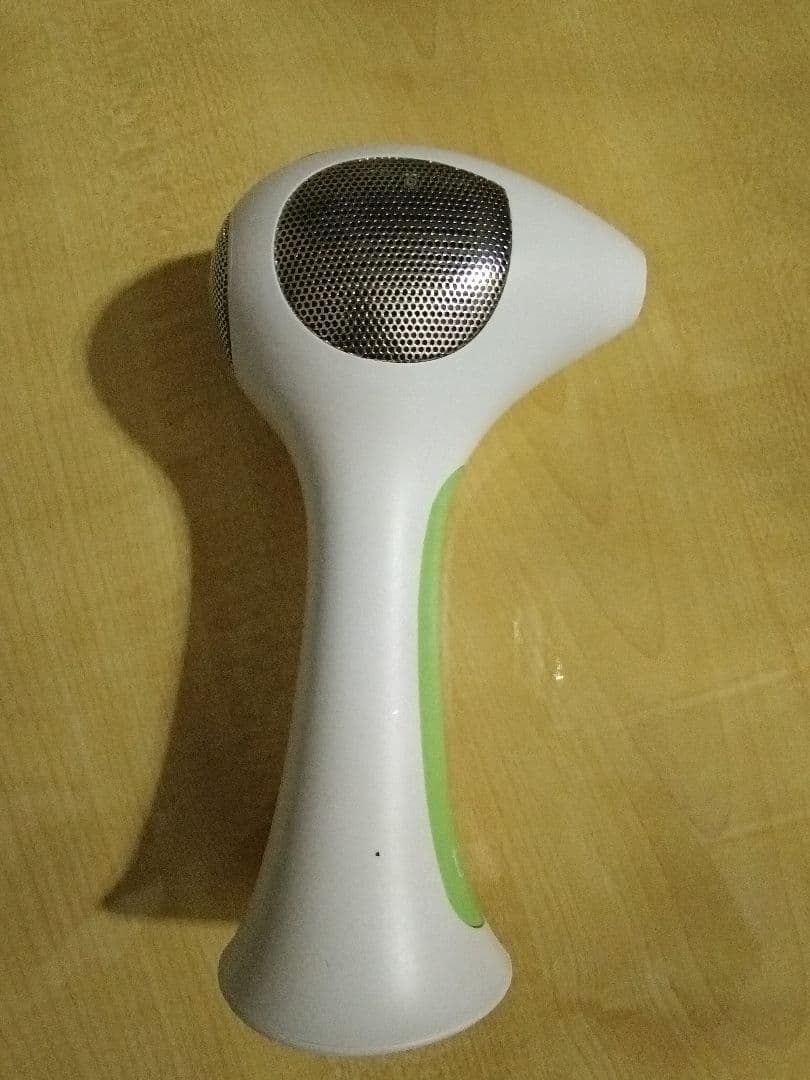 家庭用脱毛器 Tria Beauty LHR4.0 レーザー脱毛器 | ご自宅で本格的なムダ毛ケアを – Tria Laser Japan