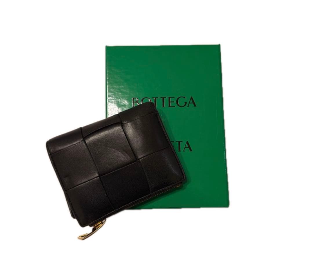 BOTTEGA VENETA 二つ折りウォレット イントレチャート コインパース付き二つ折りウォレット のために
