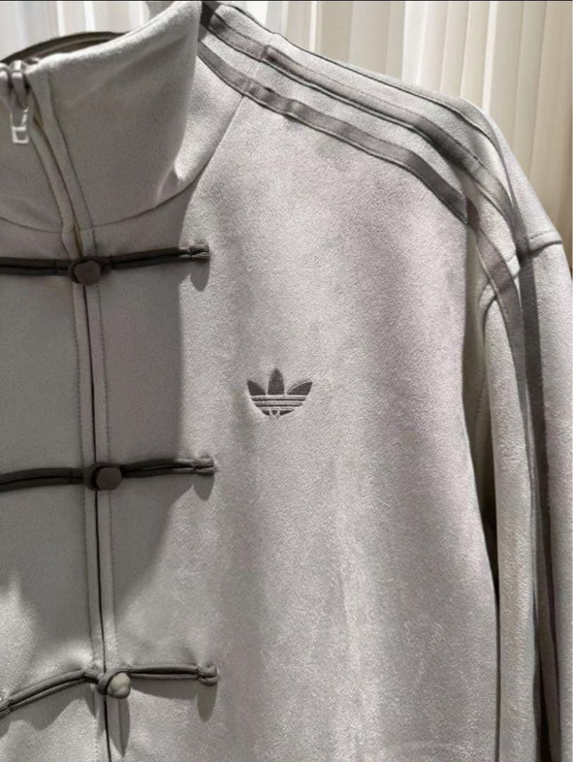 adidasアディダス 中国限定 蛇年トラックジャケット ホワイトXLサイズ