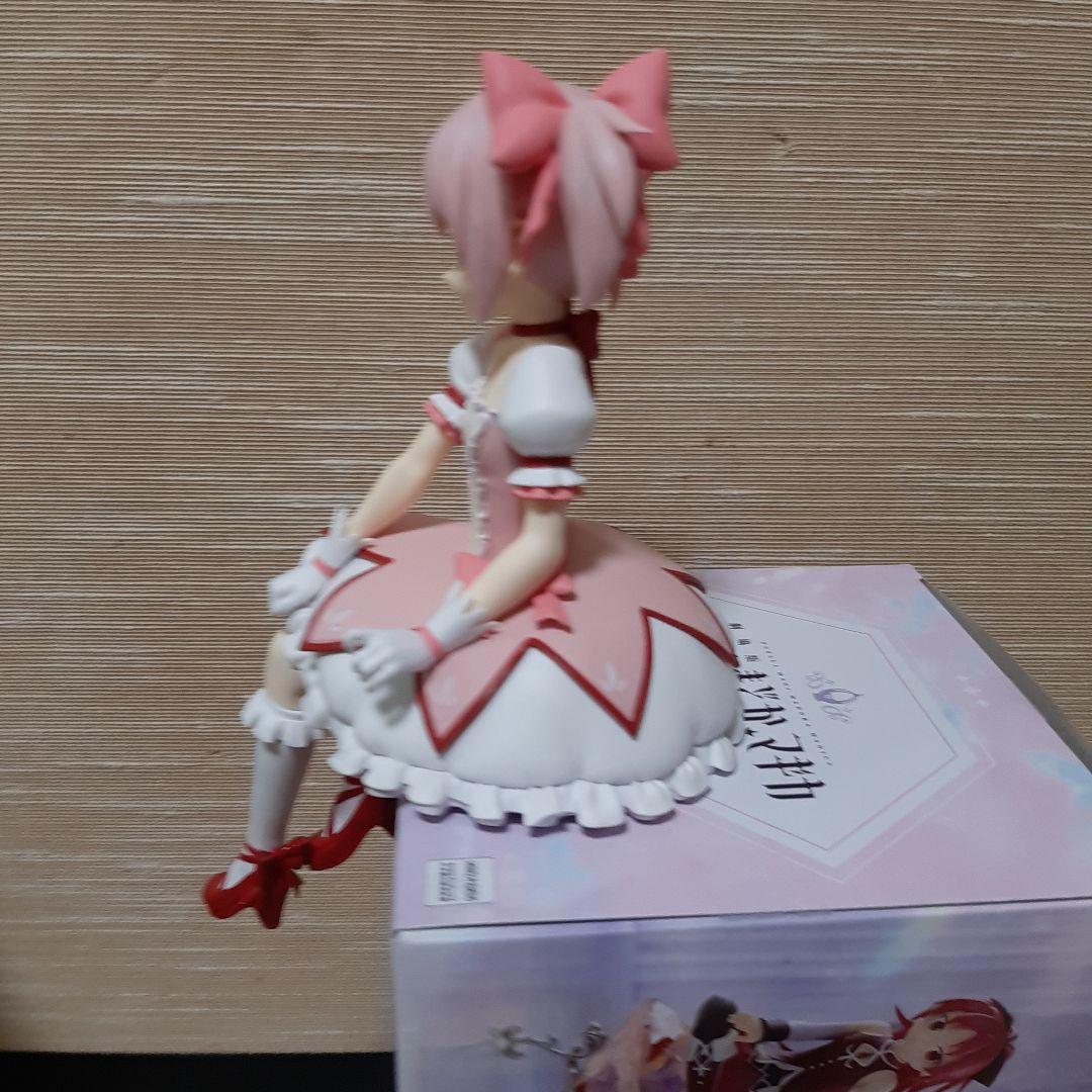 ☆新品・未開封&開封品☆魔法少女まどか☆マギカ フィギュア2体セット