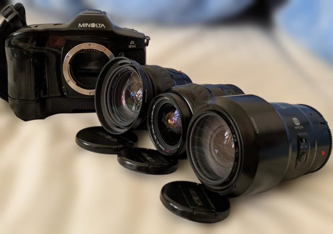 レア！MINOLTA 専用ハンドストラップ ミノルタ α9xi xiレンズ3本付