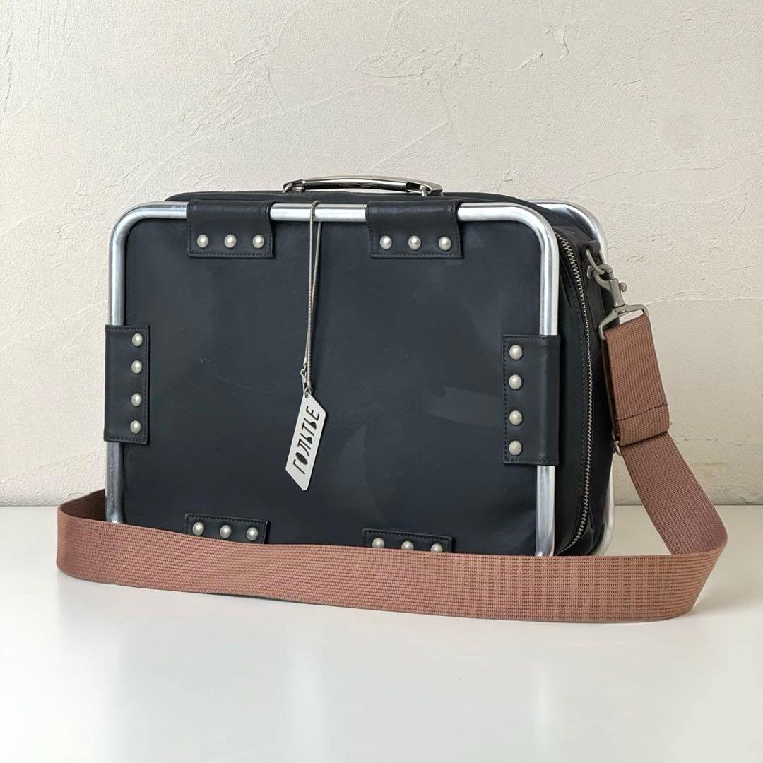 ジャンポールゴルチエ アルミ パイプフレーム ショルダーバ