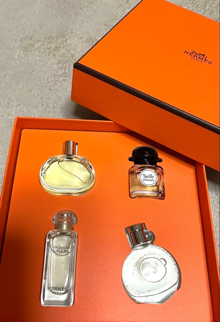 処分価格！【新品未使用】HERMES 香水ミニチュアセット 4種 HERMES（エルメス） 並行輸入品 ガーデン コフレ フレグランスセット