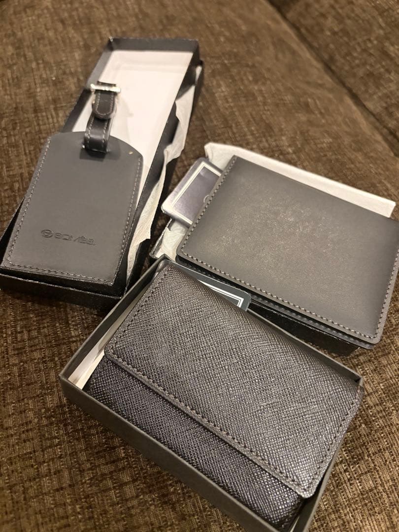 【未使用品】ソメスサドル 3点セット 小銭入れ 名刺ケース キーホルダー？ 楽天市場】ソメスサドル キーケースの通販