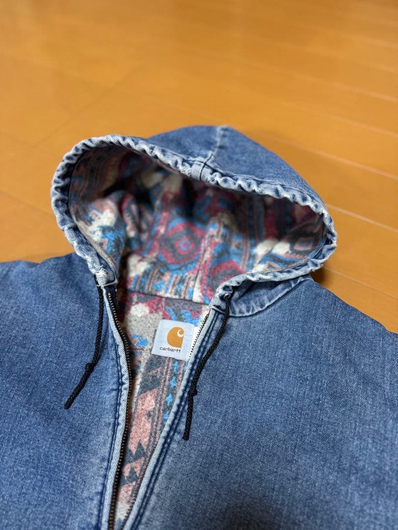 カーハート アクティブジャケット あいみょん着用 ネイティブ柄 デニム