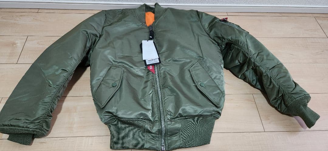 ALPHA INDUSTRIES MA-1 フライトジャケット オリーブ Alpha Industries（アルファ・インダストリーズ） ma1 ma-1 Alpha