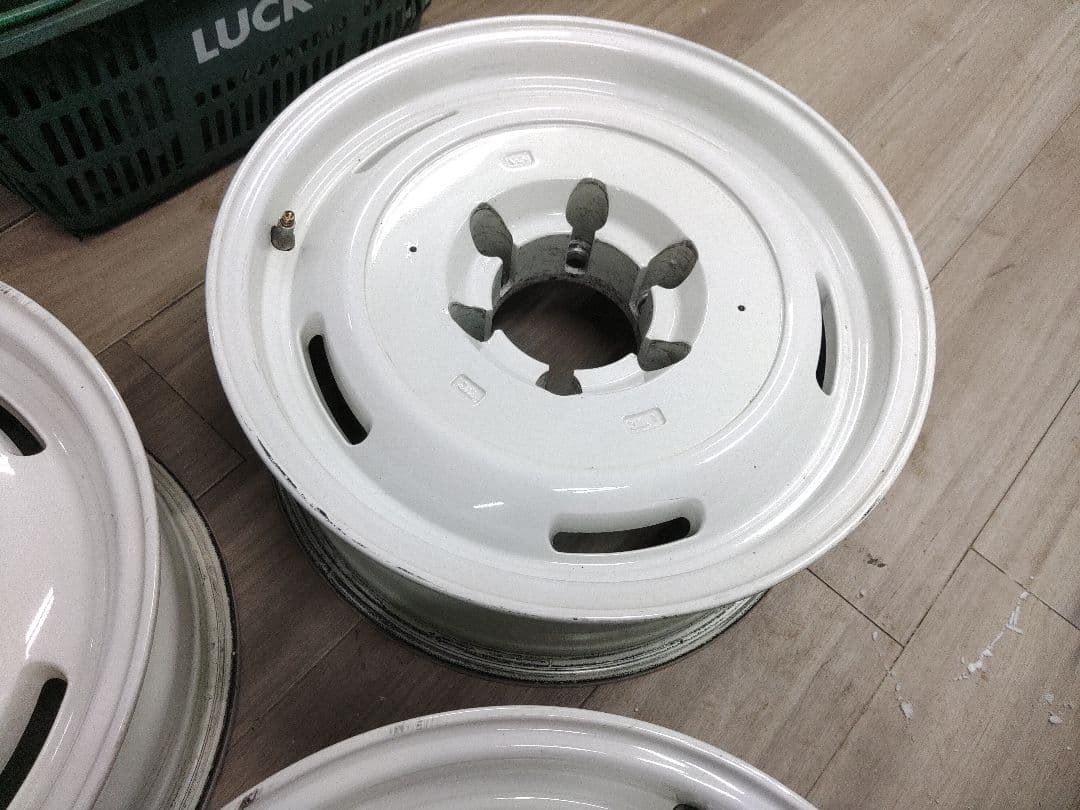 クロスカントリー ランクル70 ホイール 16×6.5J -5 6H 139.7