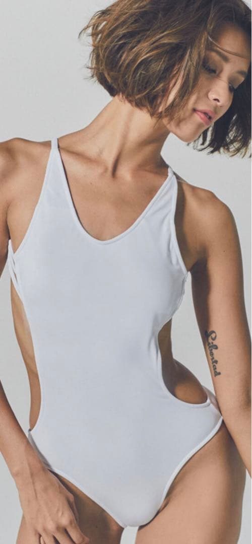 mikomori ミコモリ　水着 BACK CROSS OP（水着）｜mikomori（ミコモリ）のファッション通販