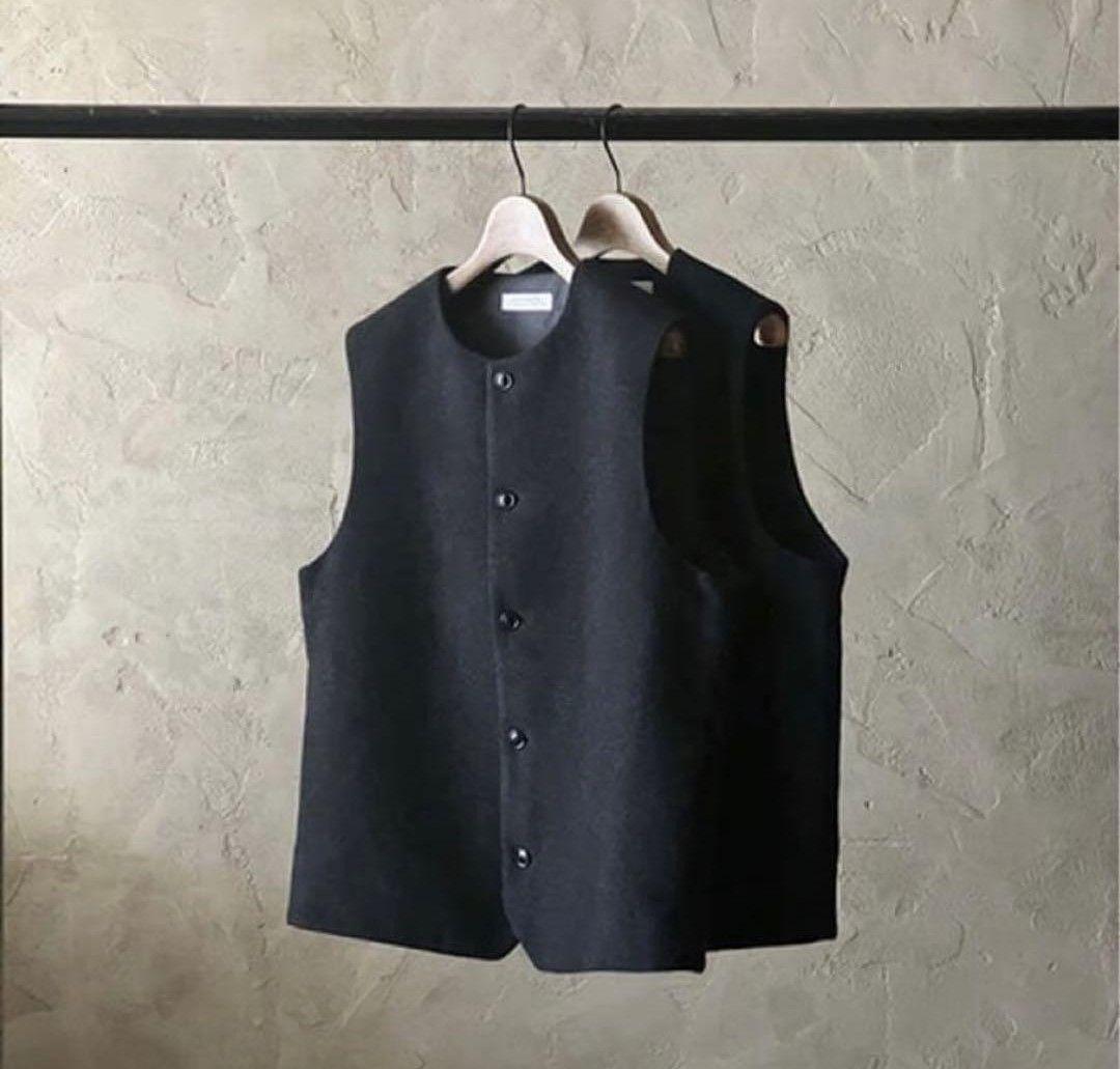 完売品美品】コンフェクトCONFECT ウールモッサーベスト ダークグレー