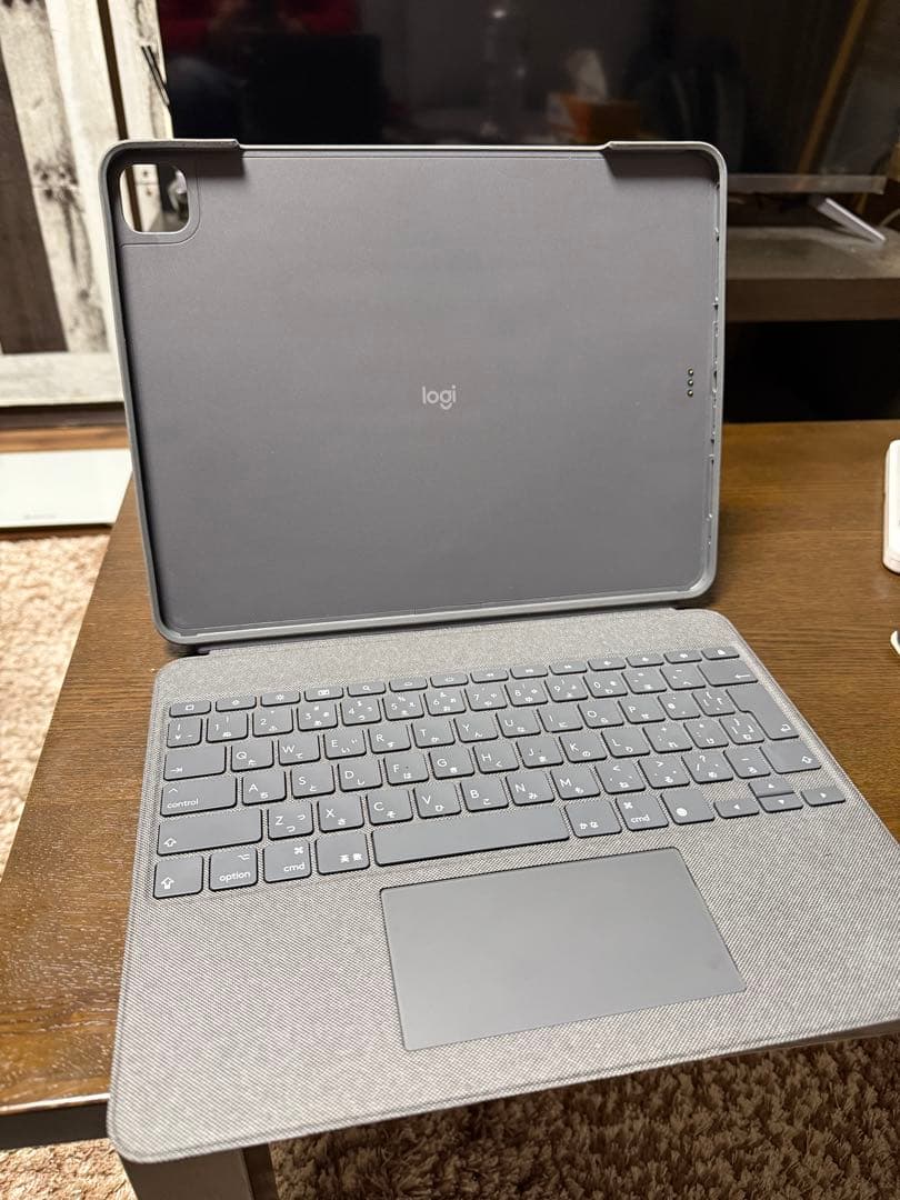 Logicool キーボードCombo Touch iPad Pro 12.9 Combo TouchキーボードケースiPad用 |ロジクール