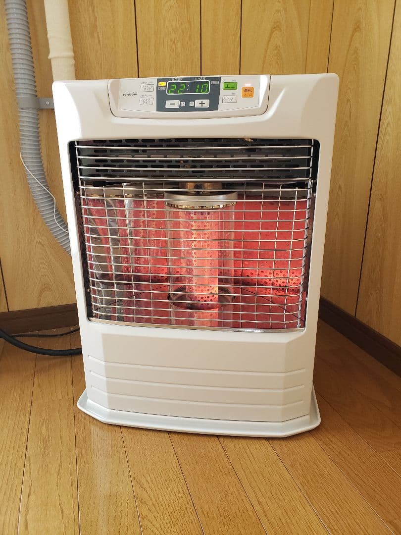 トヨトミ　FFストーブ　2024年製 寒冷地用大型ストーブ | トヨトミ-TOYOTOMI 公式サイト