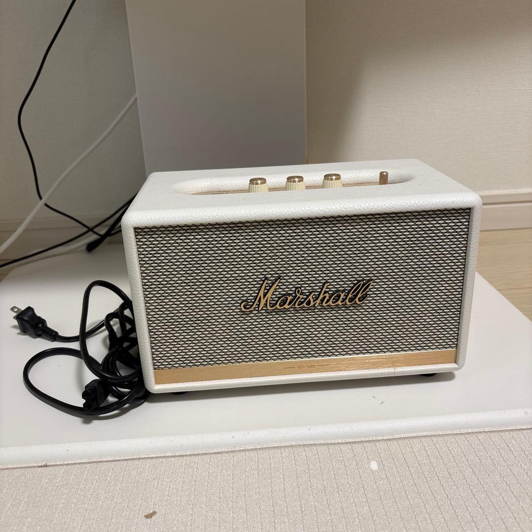 Marshall Action II Bluetoothスピーカー ホワイト Marshall Acton II Bluetooth Speaker System - White (Open Box