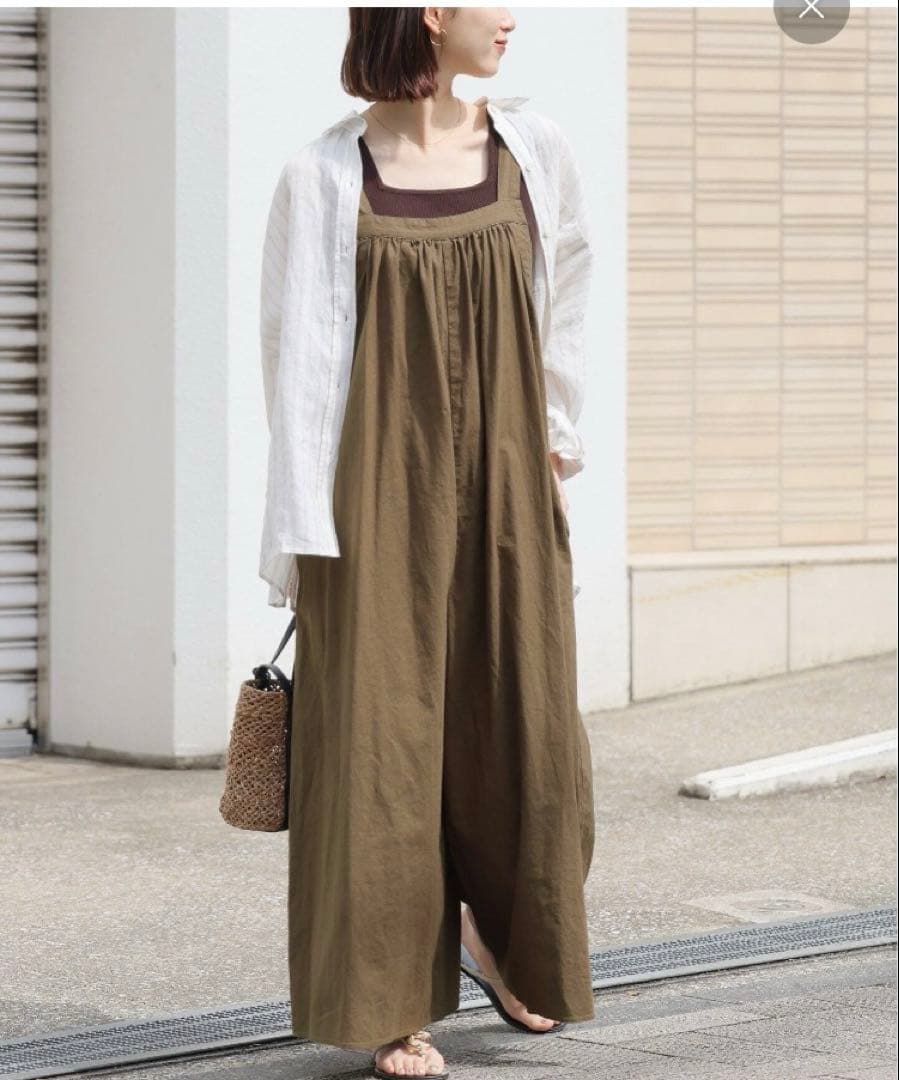 ジャーナルスタンダードレリューム　ギャザーサロペット　カーキ JOURNAL STANDARD relume（ジャーナルスタンダード レリューム）の