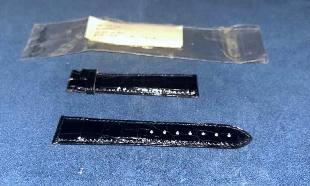 カルティエ純正　レザーベルト 黒 未使用品 カルティエ 純正ベルト レザー ブラックカラー 21mm用 メンズ腕時計