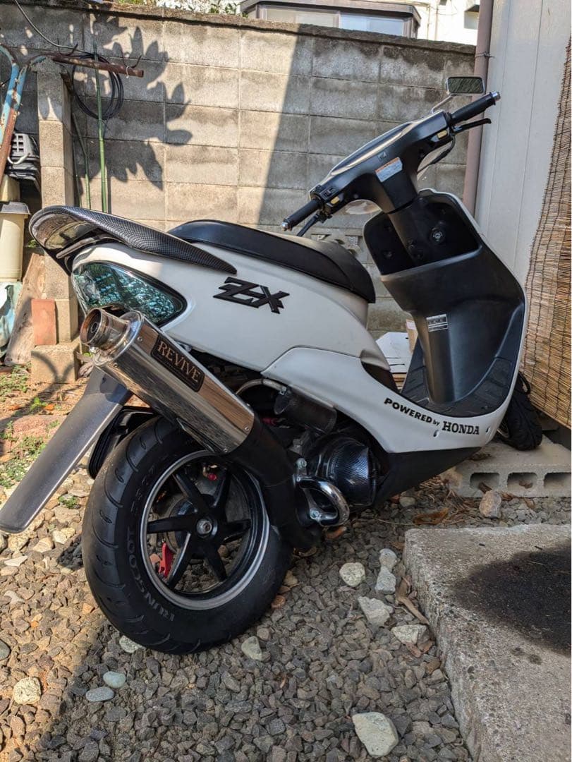 ライブ ディオ zx LIVE DIO ZX (前期) ローダウン&リア大径化 - メルカリ