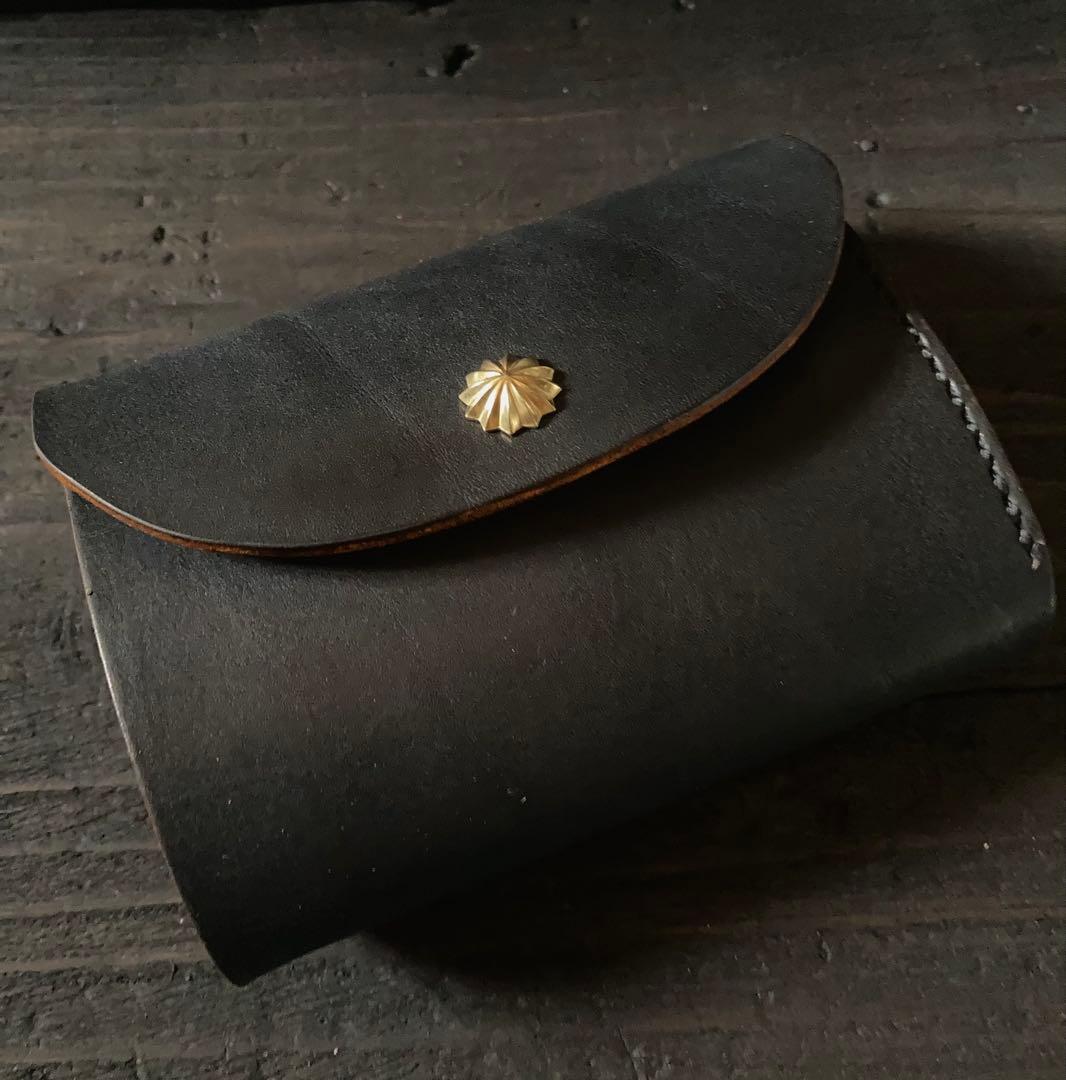 昭南皮革　茶芯　 三つ折りウォレット 昭南茶芯ブラック 日本最高峰の昭南皮革製のヌメをベースに作られた