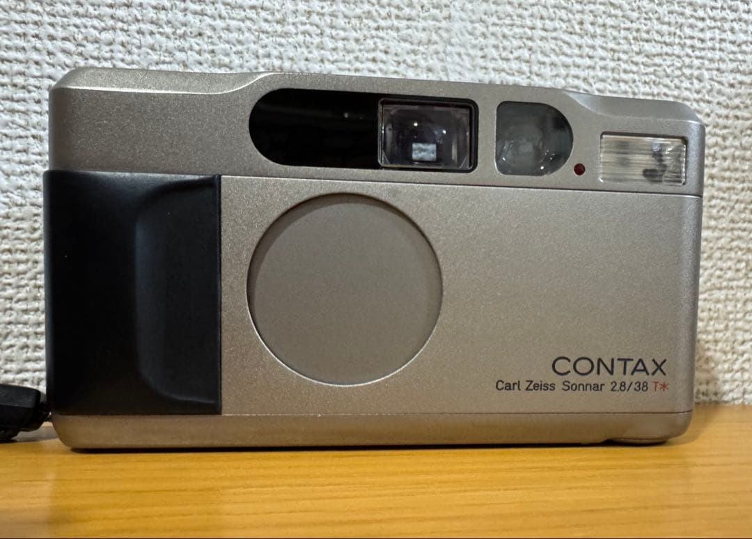 作動品　要修理　CONTAX T2 コンタックス CONTAX T2 チタンシルバー CA01-T1325-3U4A-ψ | コンタックス