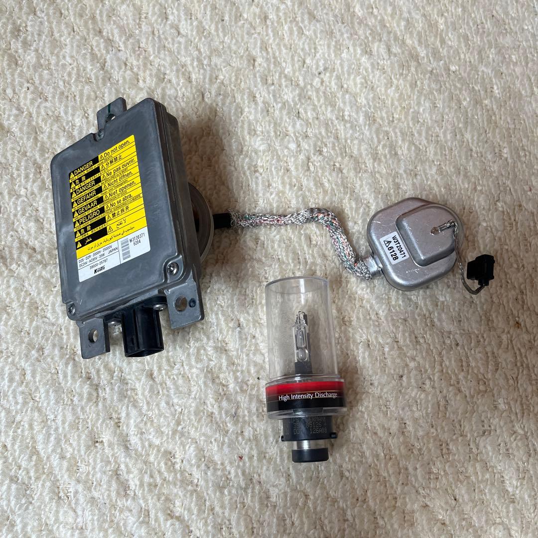 KOITO 純正バラスト24V HID 39000-25787 - メルカリ