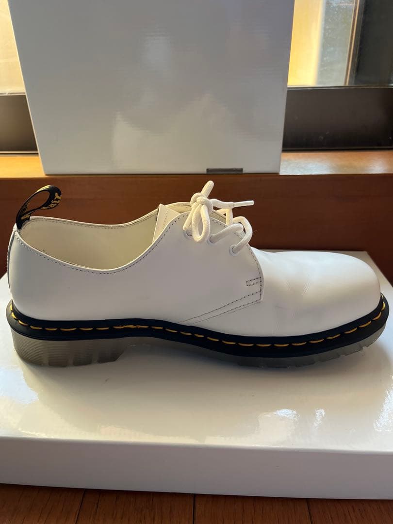 Dr.Martens 1461 3ホール ホワイト UK8 27cm シューズ - メルカリ