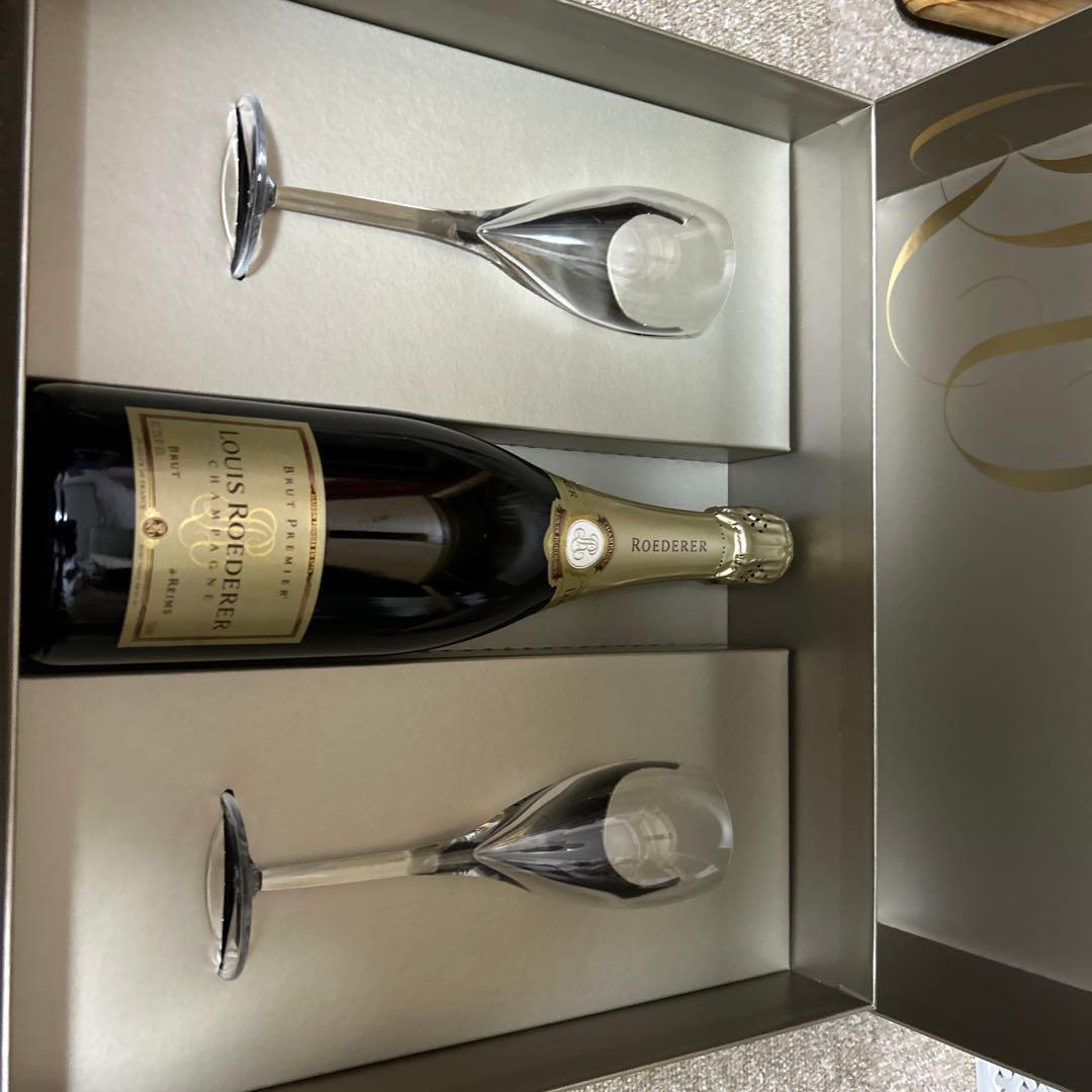 Louis Roederer シャンパンギフトセット Louis Roederer シャンパンギフトセット Louis Roederer Cristal Set