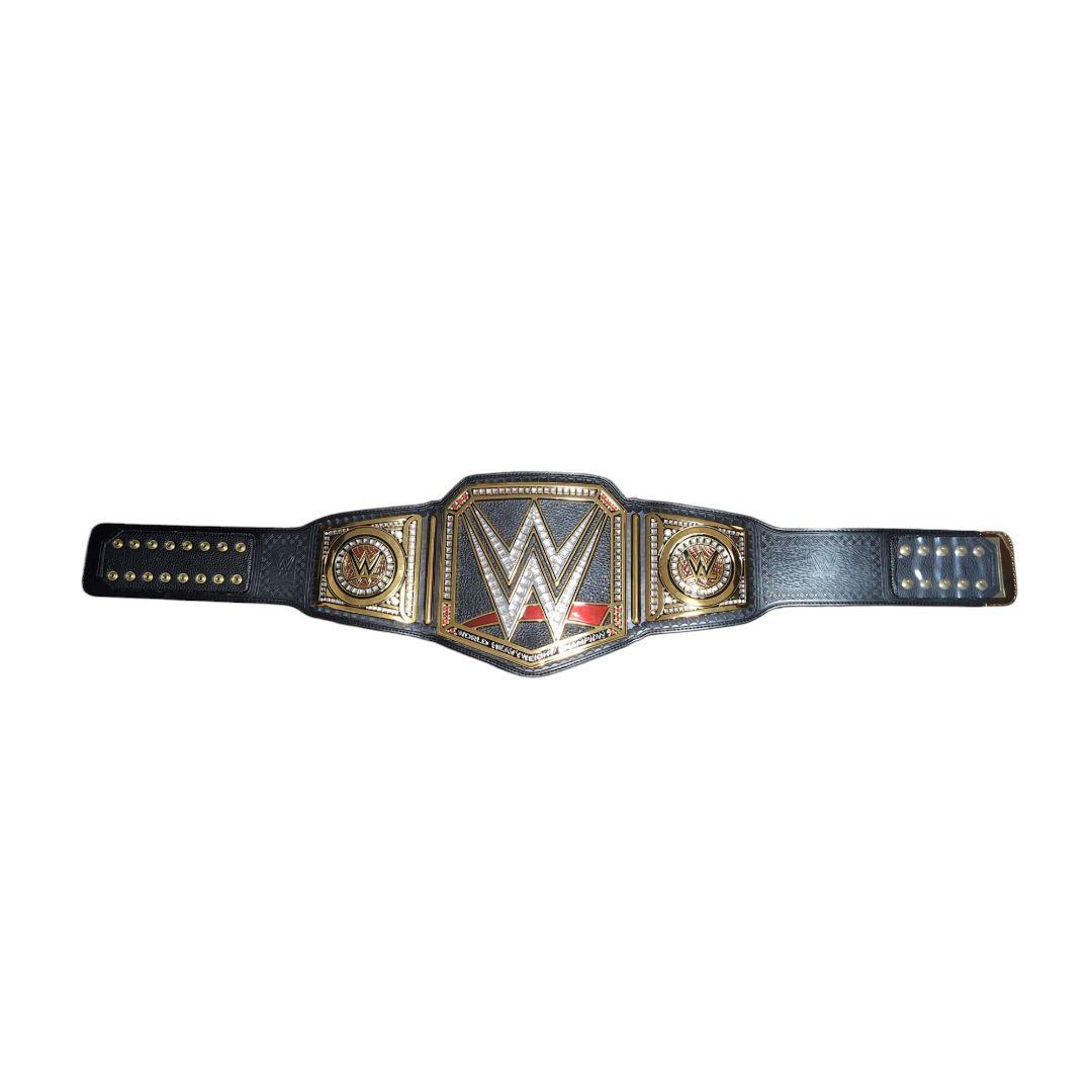 美品】WWE チャンピオンベルト レプリカ ビッグロゴ 公式 1/1 - メルカリ
