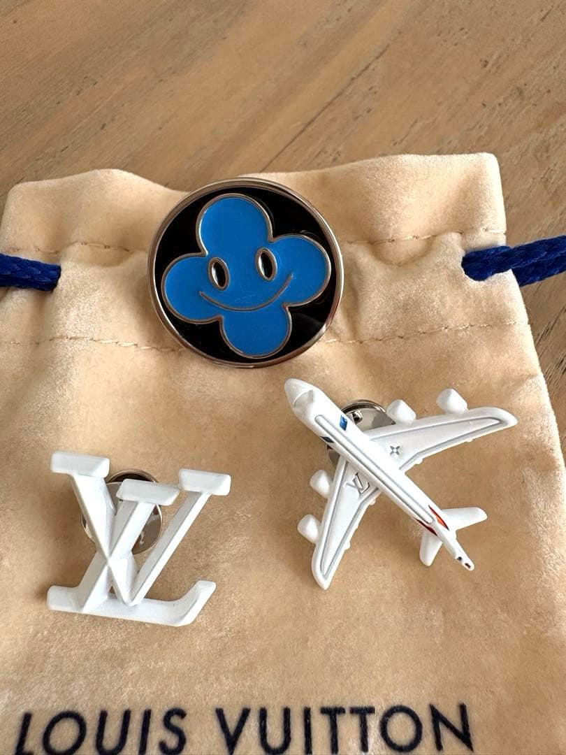 未使用】LOUIS VUITTON/ルイヴィトン コミックス ピンバッチ - メルカリ