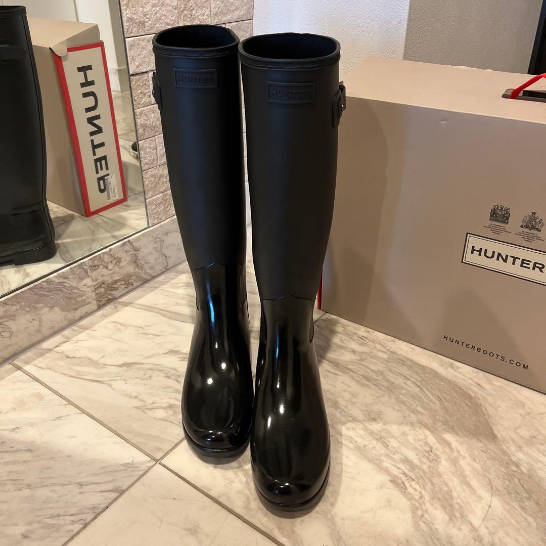 美品　HUNTER レインブーツブラック バックル付き　25cm HUNTER WFS1031RGL キルティング ロング レインブーツ レディース〔SK