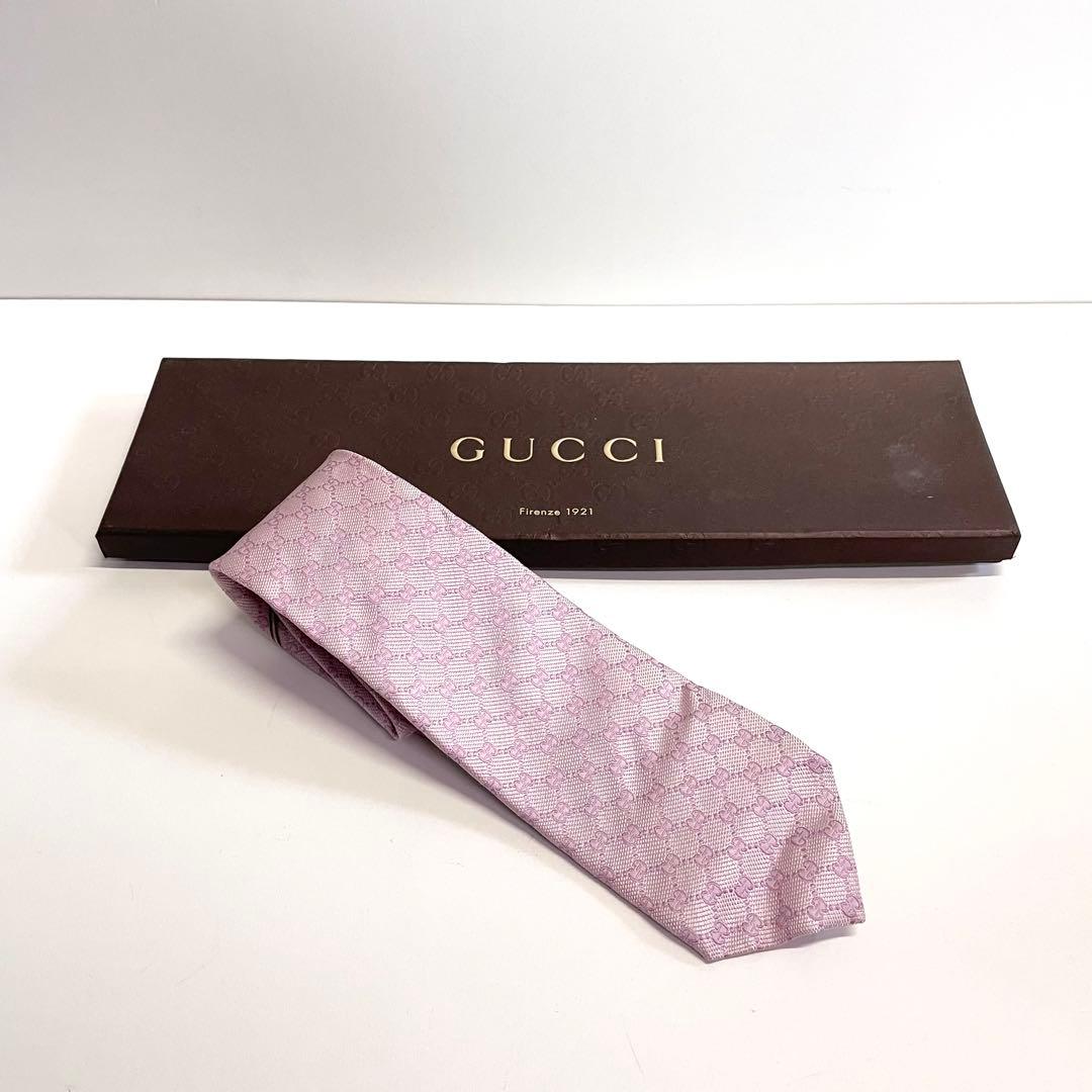 美品)GUCCI グッチ 高級シルクネクタイ GG総柄 イタリア - メルカリ
