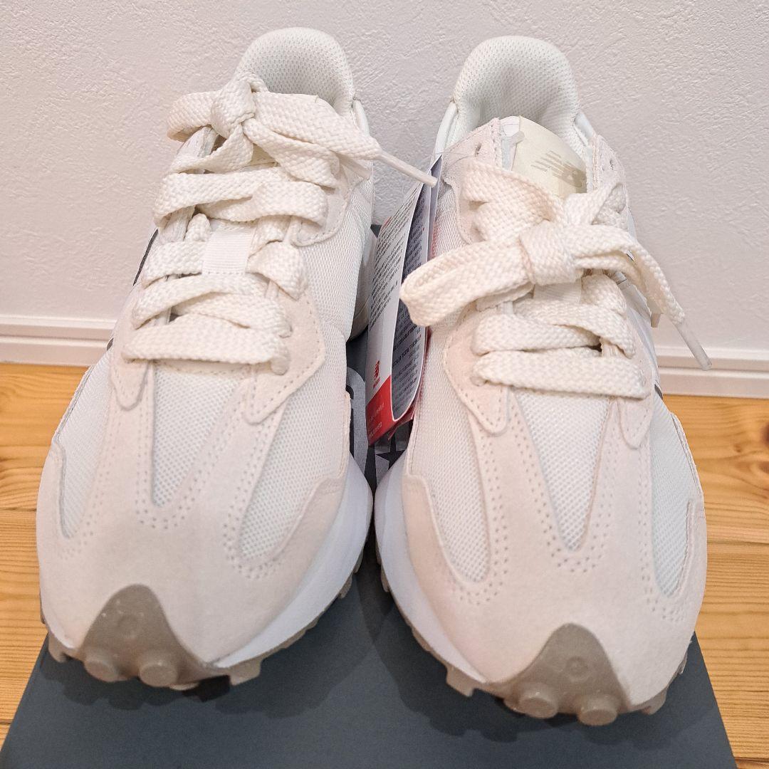 【新品】ニューバランス U327 LNA 24.5cm ベージュホワイト