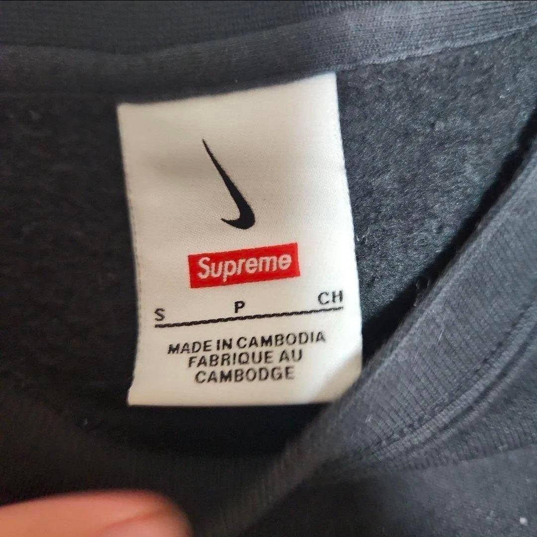 SUPREME NIKE Arc Crewneck black S - メルカリ