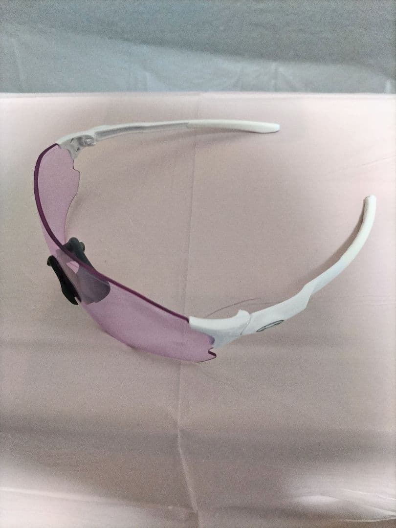 Oakley オークリー Ev Zero Path サングラス 2025 Oakley EVZero Path (Low Bridge Fit)| Revolutionbikeshop.com