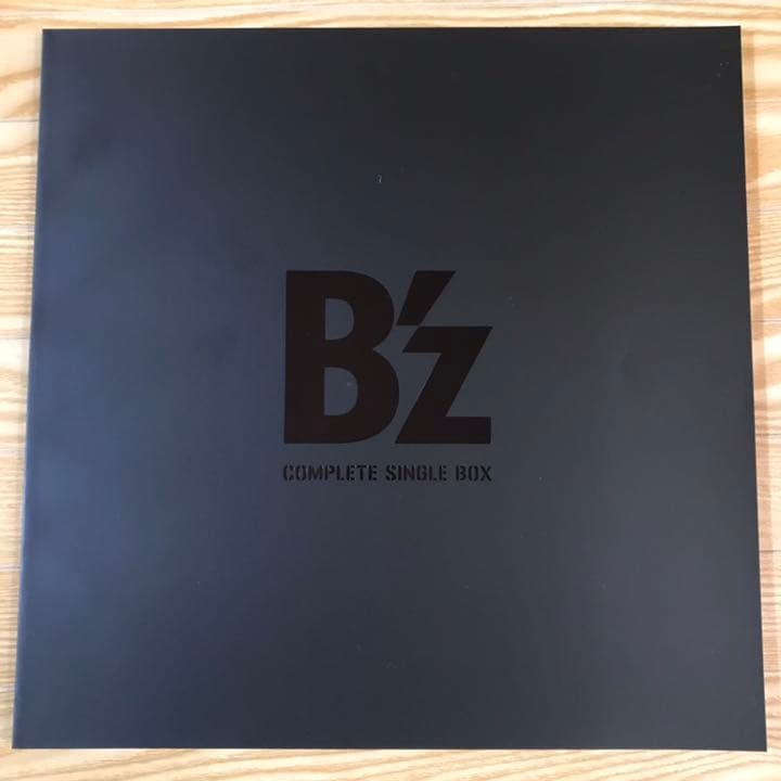 B'z COMPLETE SINGLE BOX(Black Edition) - メルカリ