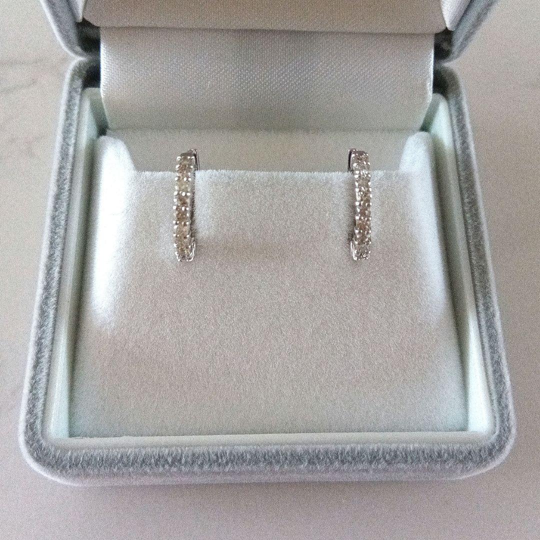 K10 ホワイトゴールド トータル 0.2ct ダイヤモンドピアス