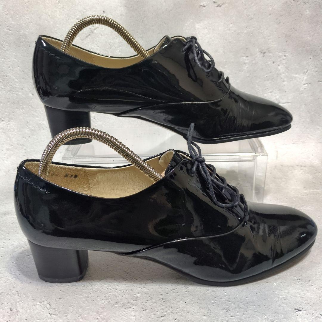 極美品 マーガレットハウエル アイデア ヒールパンプス エナメル 24.5cm