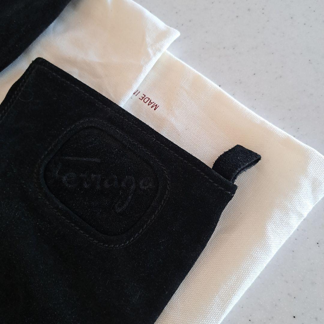 フェラガモテ 黒 スエードブーツ 7 ムートンブーツ 2品 (なぎさ様専用