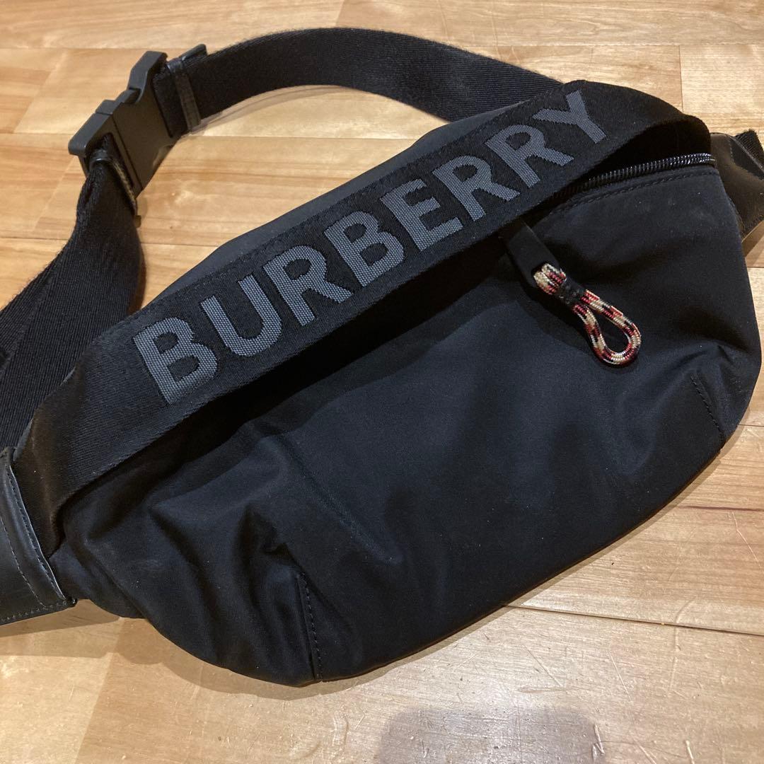 BURBERRY ボディバッグ ブラック　メンズ BURBERRY（バーバリー） バッグ ウエストバッグ/ボディバッグ ブラック