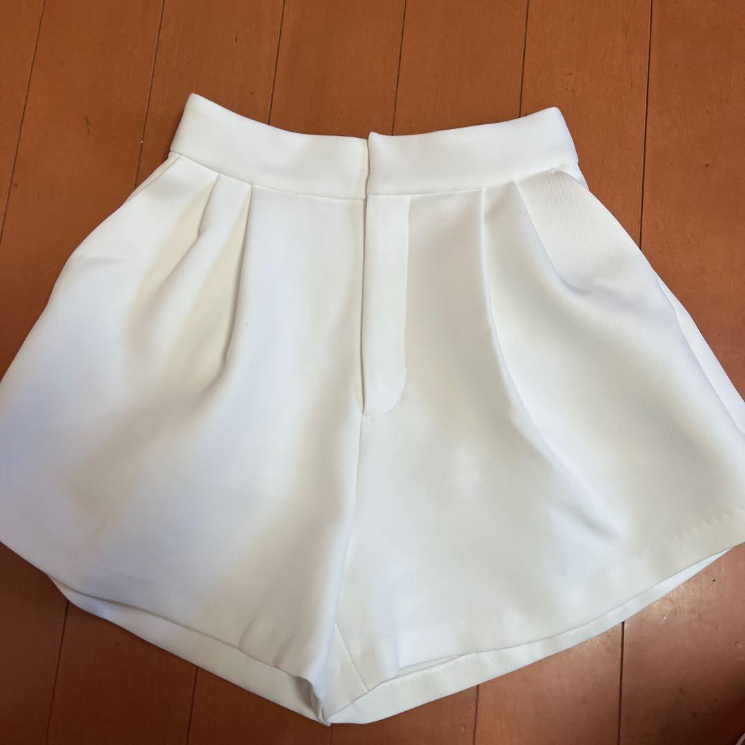 miw　sheller ホワイト プリーツショートパンツ キュロット プリーツキュロットパンツレディース 韓国[品番：II000008837
