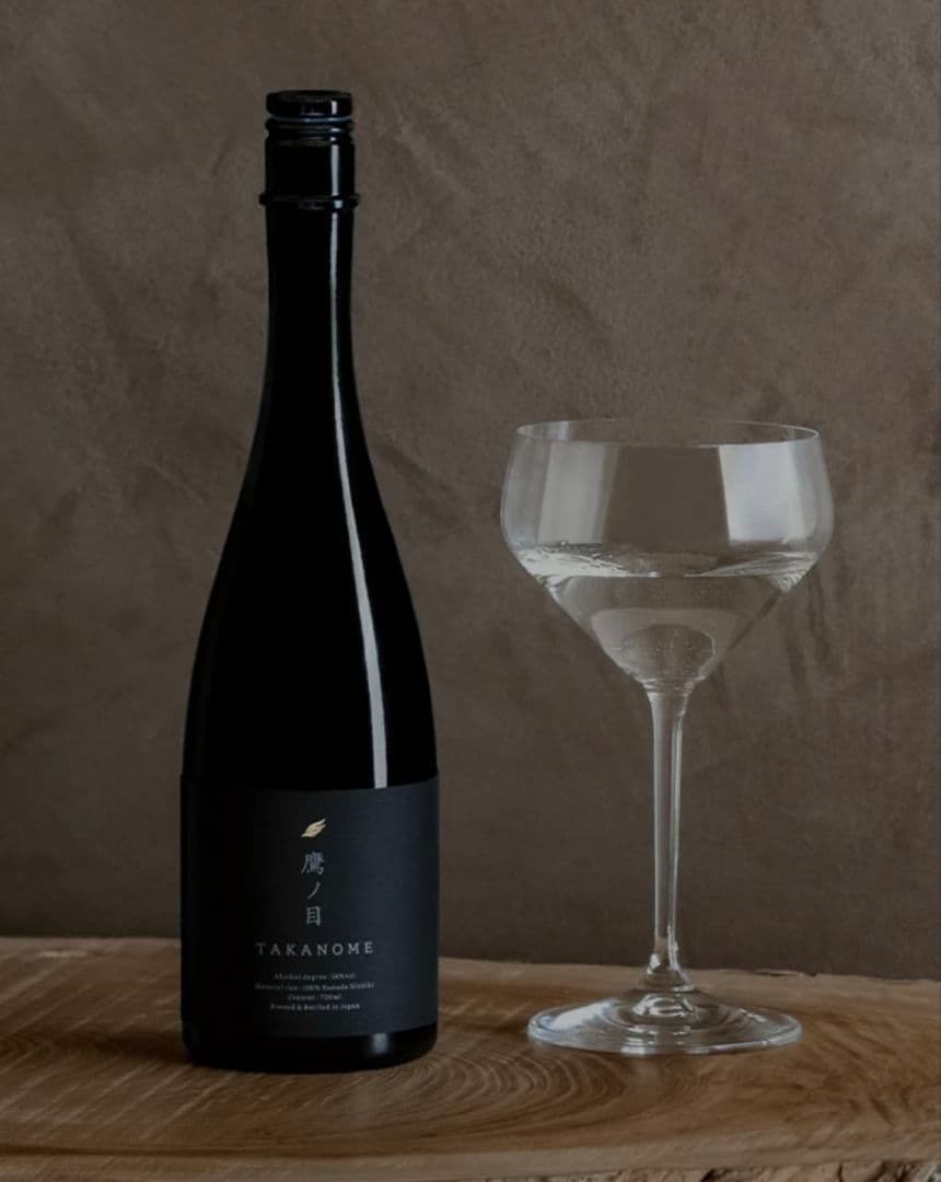 鷹の目 TAKANOME　日本酒 Amazon.co.jp: 日本酒「TAKANOME 鷹ノ目 火入れ」720ml 山口県 化粧箱